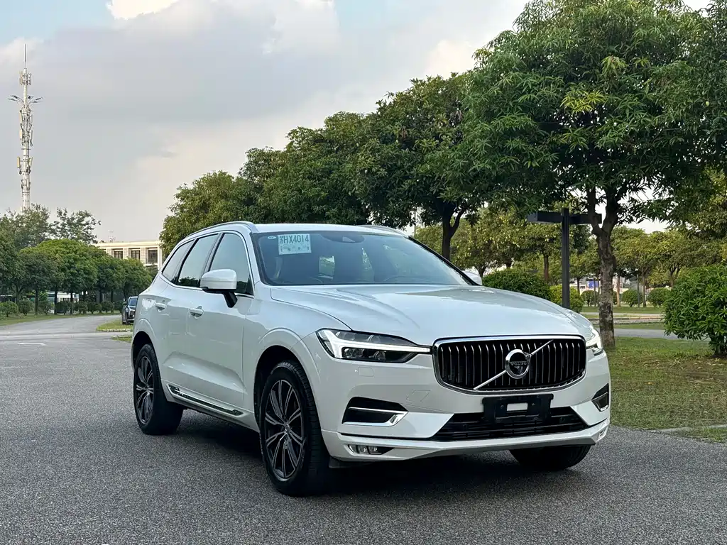 Volvo XC60 2021 T5 Luxury