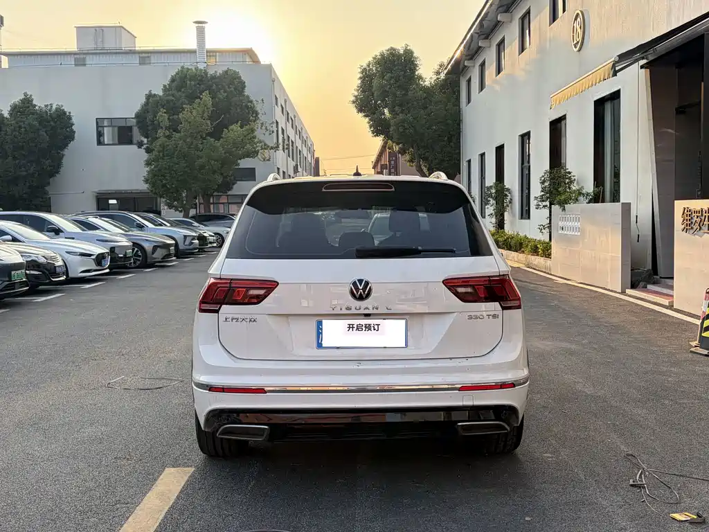 Volkswagen Tiguan L — миниатюра 8