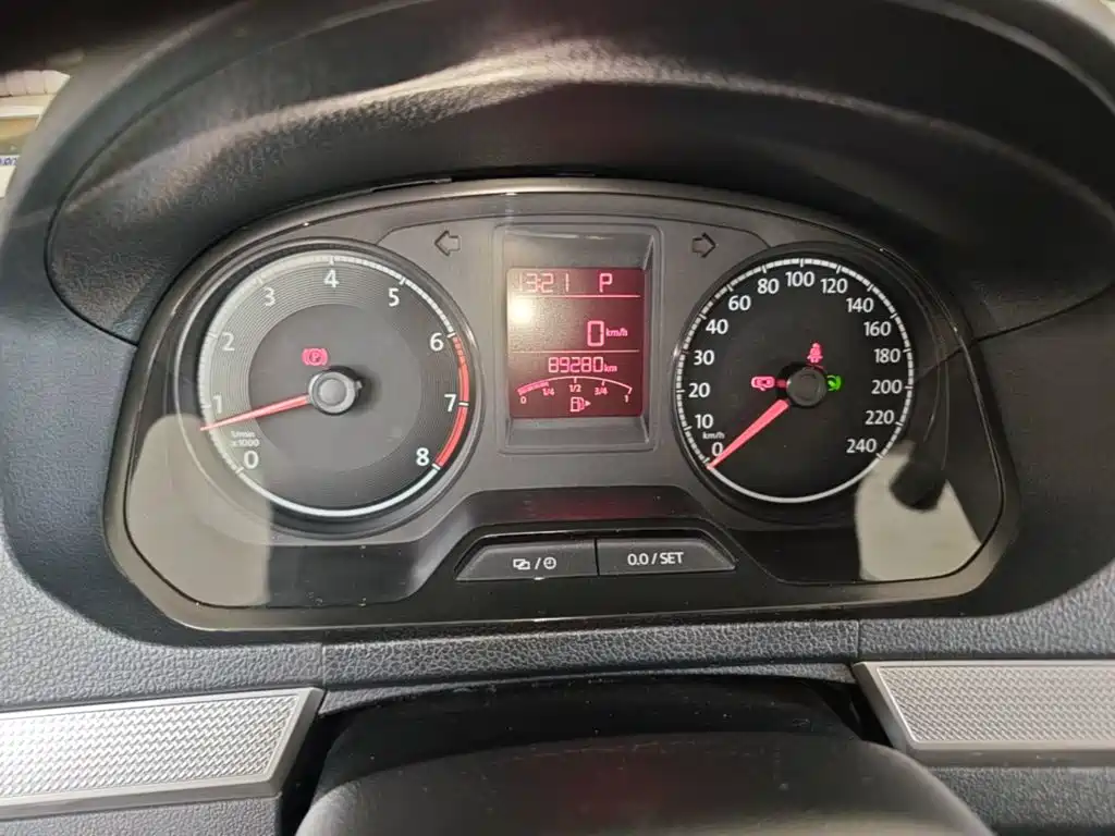 Volkswagen Jetta — миниатюра 12