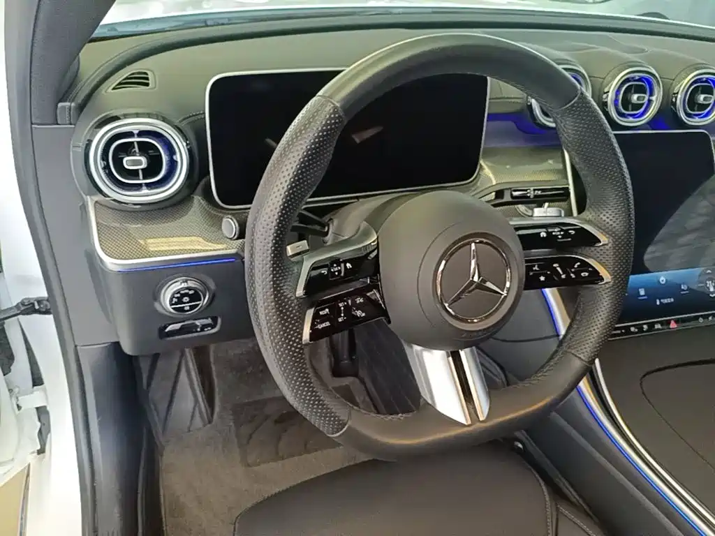Mercedes-Benz C-Class New Energy — миниатюра 11