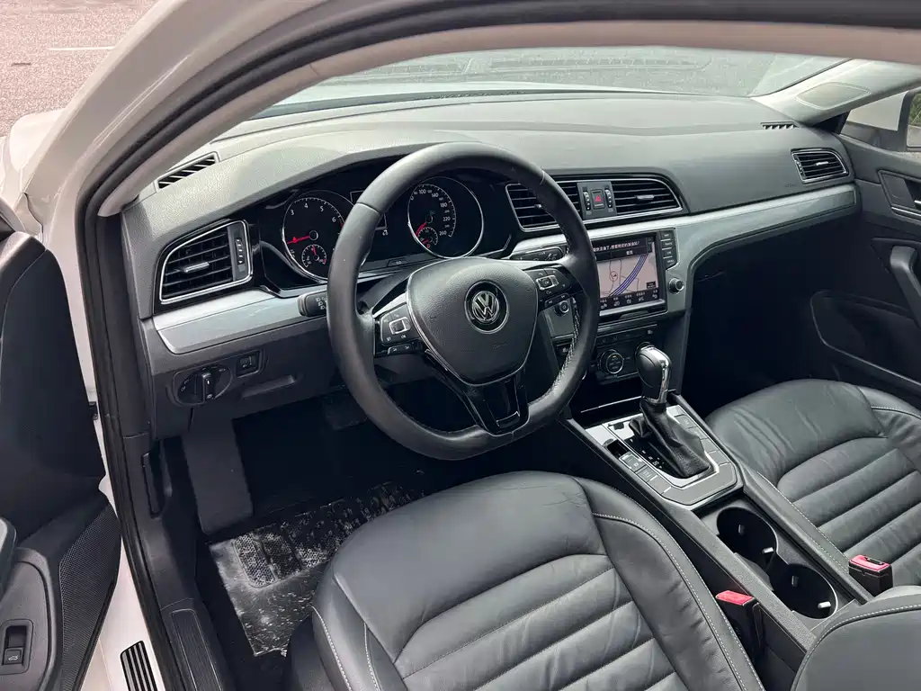 Volkswagen Lamando — миниатюра 9