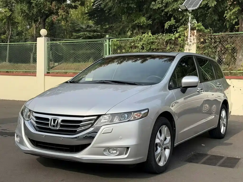 Honda Odyssey — миниатюра 2
