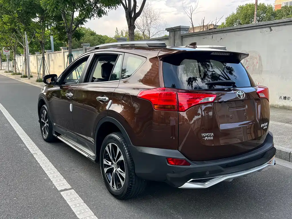 Toyota RAV4 — фотографии объявления, Фото 15