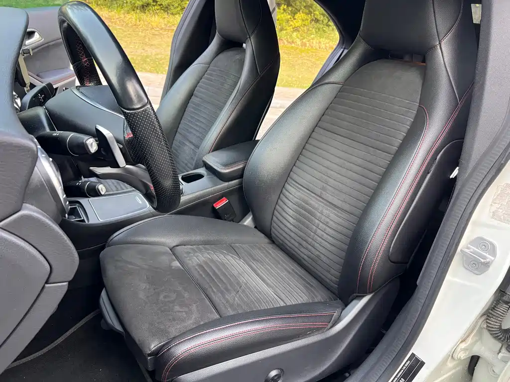 Mercedes-Benz CLA (Import) — миниатюра 11