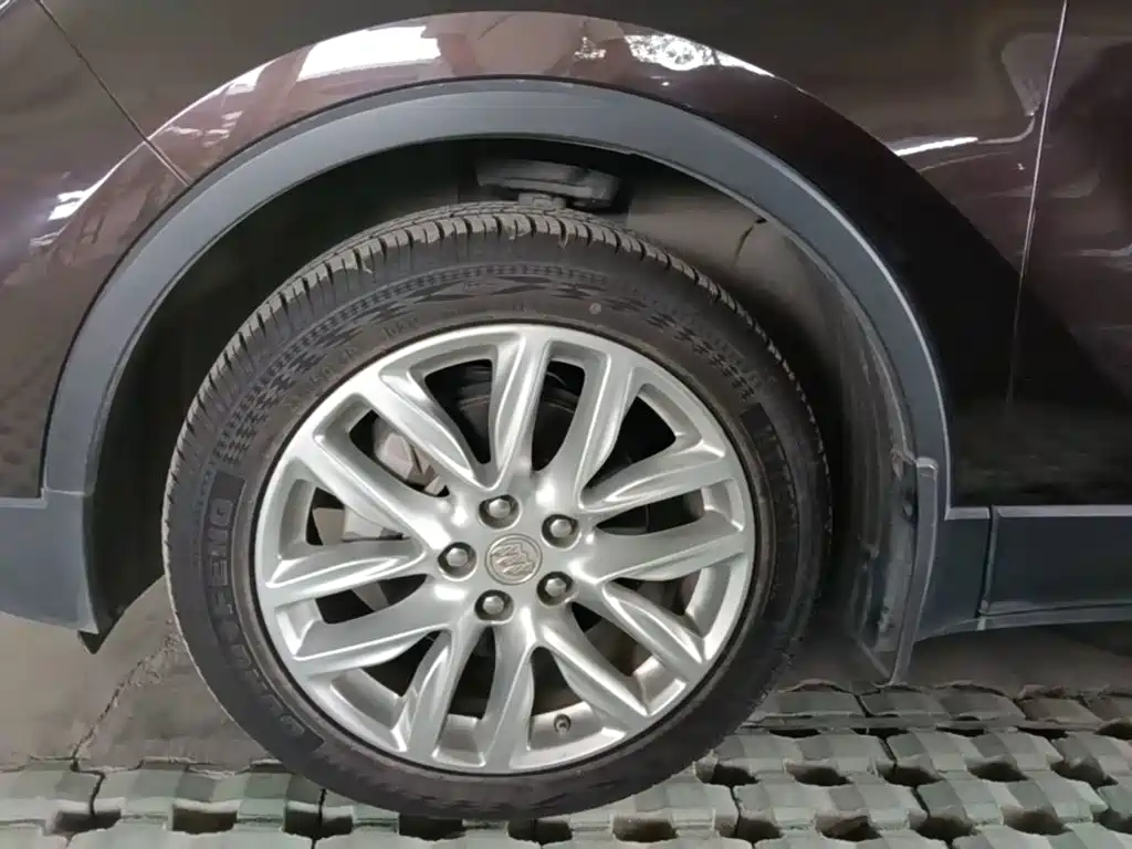 Buick Envision Plus — миниатюра 23