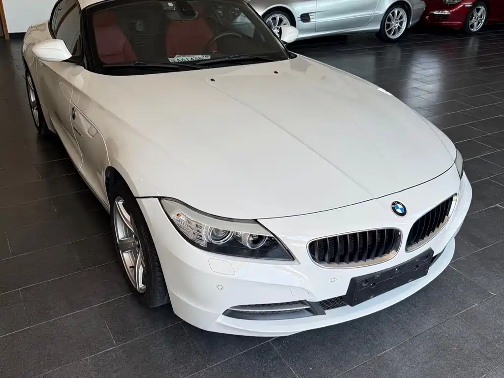 BMW Z4 2013 sDrive20i Lead