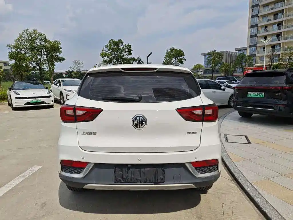MG ZS — миниатюра 4