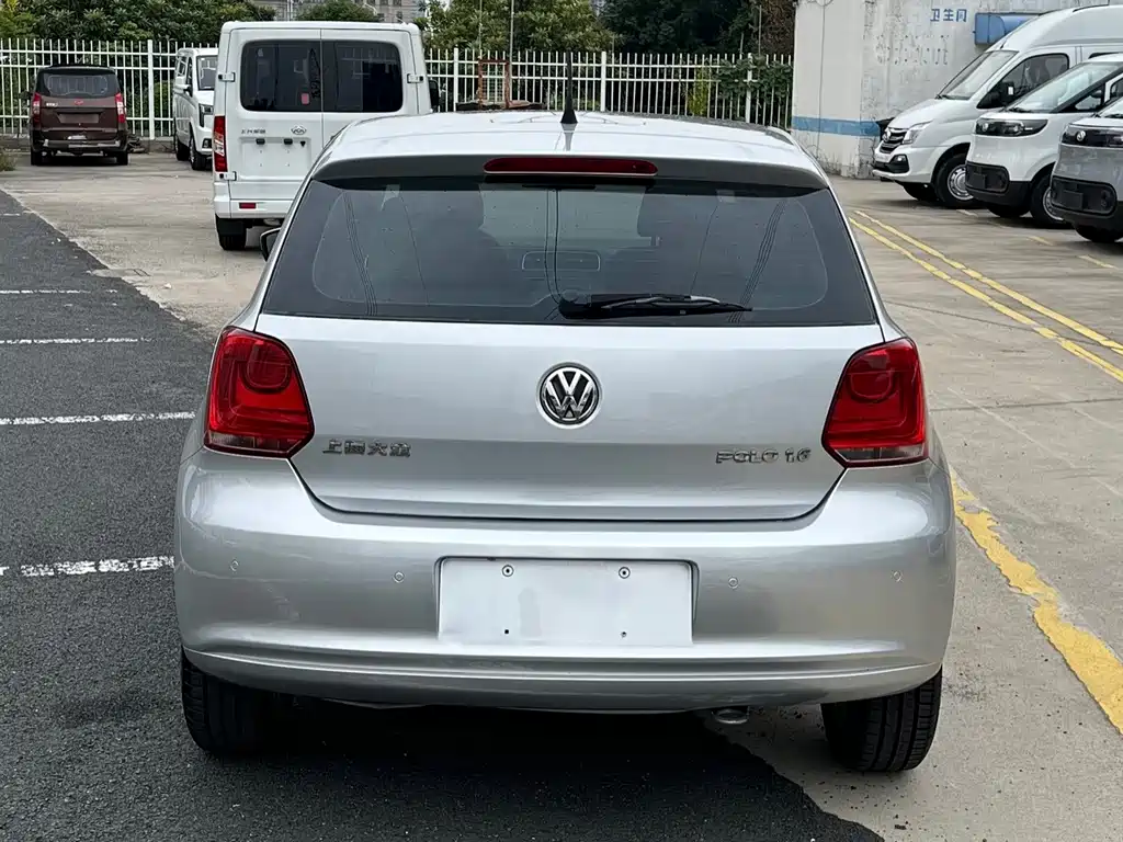 Volkswagen Polo — миниатюра 5