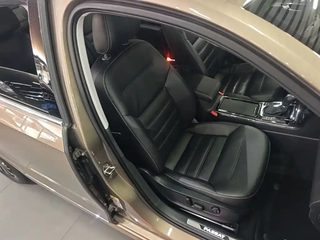 Volkswagen Passat — миниатюра 25