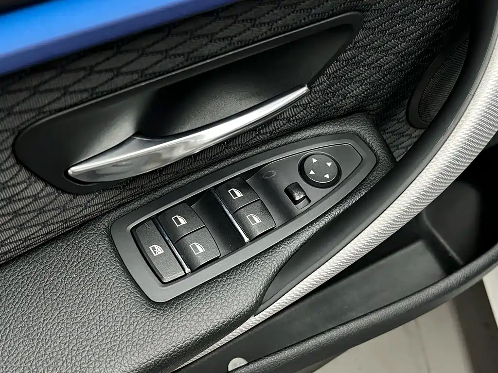 BMW 4 Series — миниатюра 38