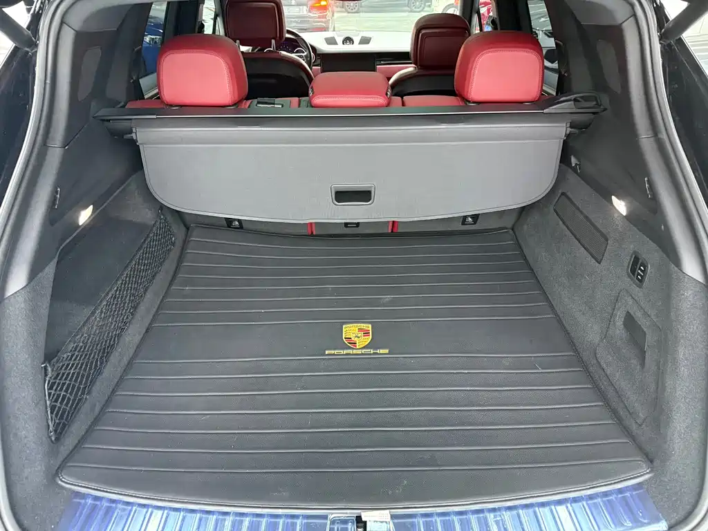 Porsche Cayenne — миниатюра 30