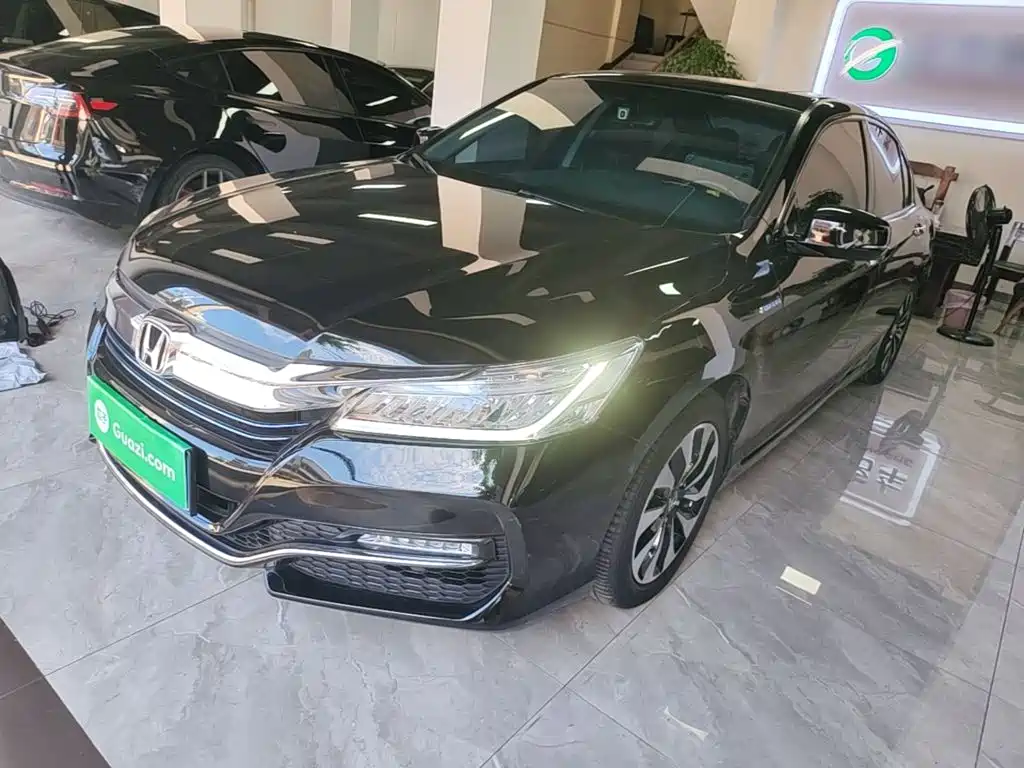 Honda Accord — миниатюра 2