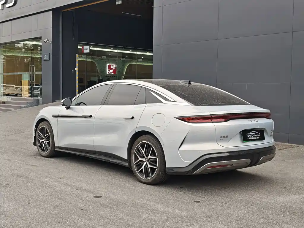 BYD Han L — миниатюра 9