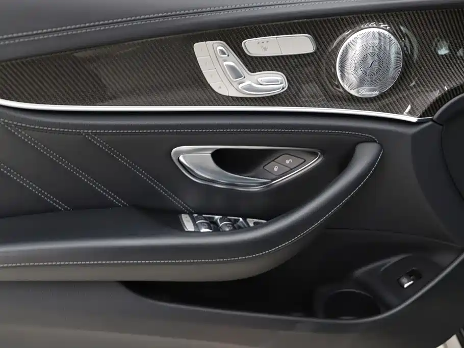 Mercedes-Benz E-Class AMG — миниатюра 16