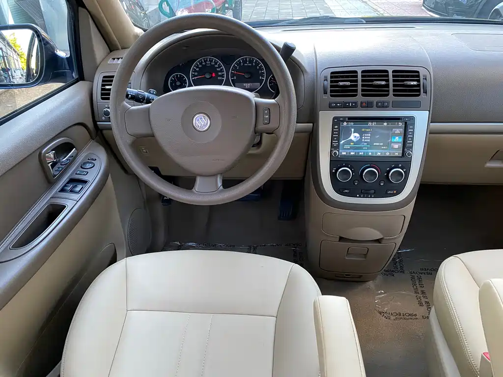 Buick GL8 — миниатюра 7