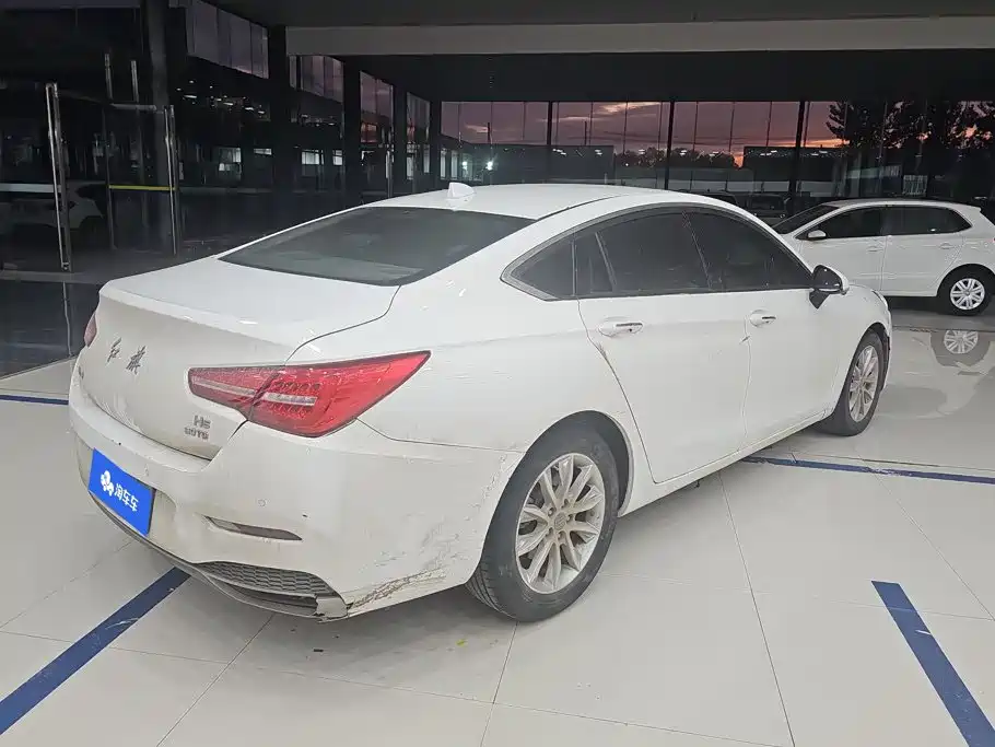 Hongqi Hongqi H5 — миниатюра 3