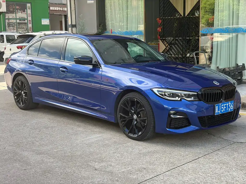 BMW 3 Series — миниатюра 3