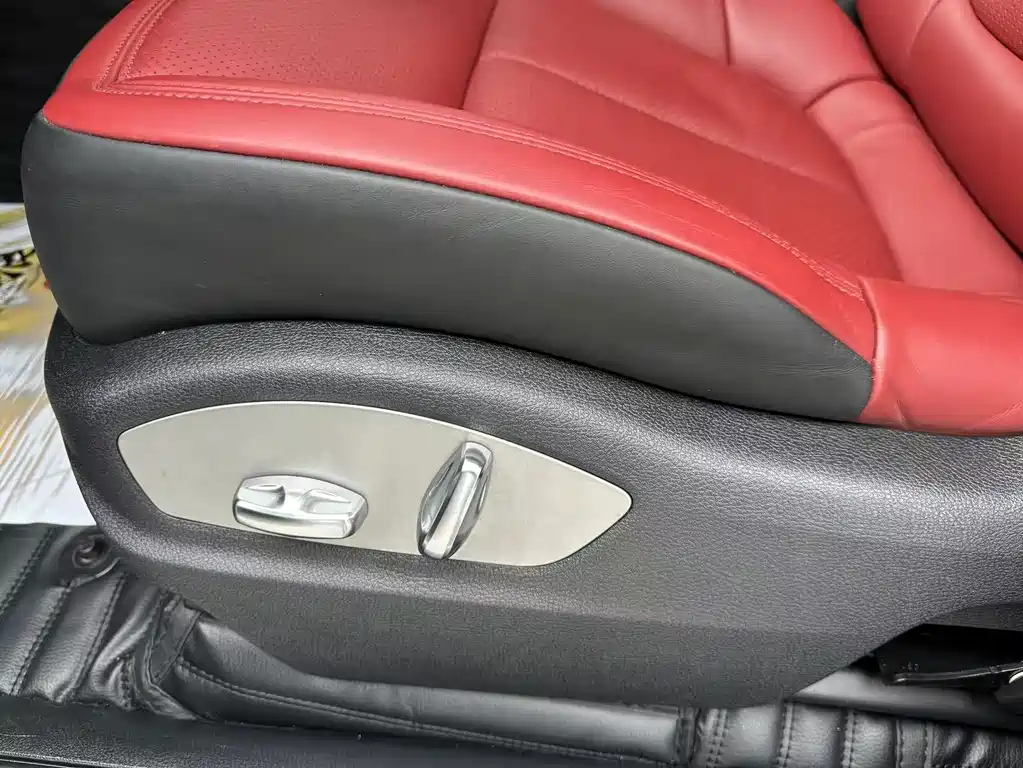 Porsche Macan — миниатюра 23