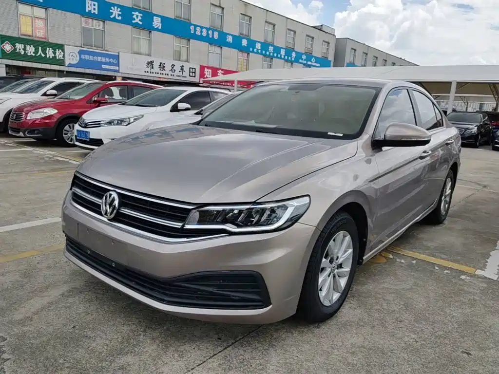 Volkswagen Bora — миниатюра 2