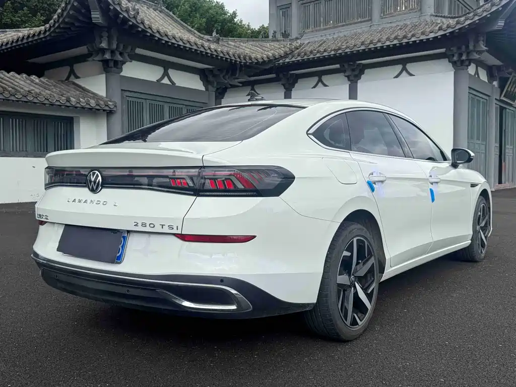 Volkswagen Lamando — миниатюра 6