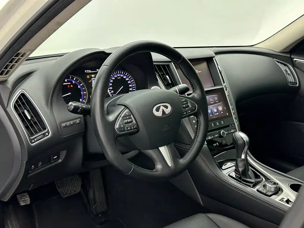 Infiniti Q50L — миниатюра 9