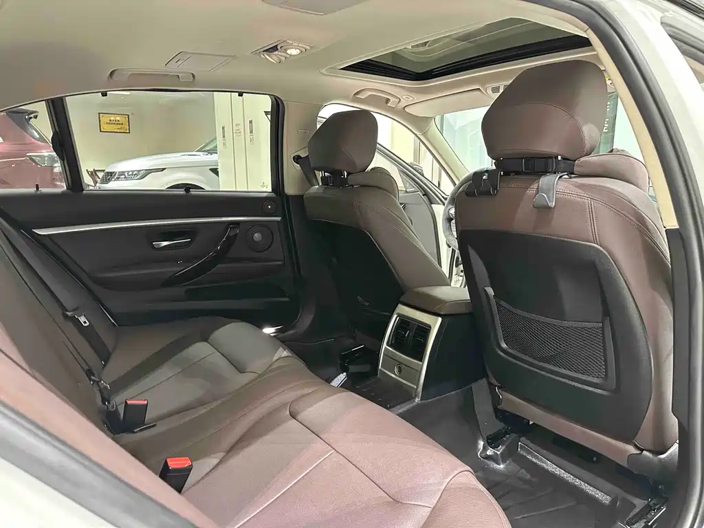 BMW 3 Series — миниатюра 15
