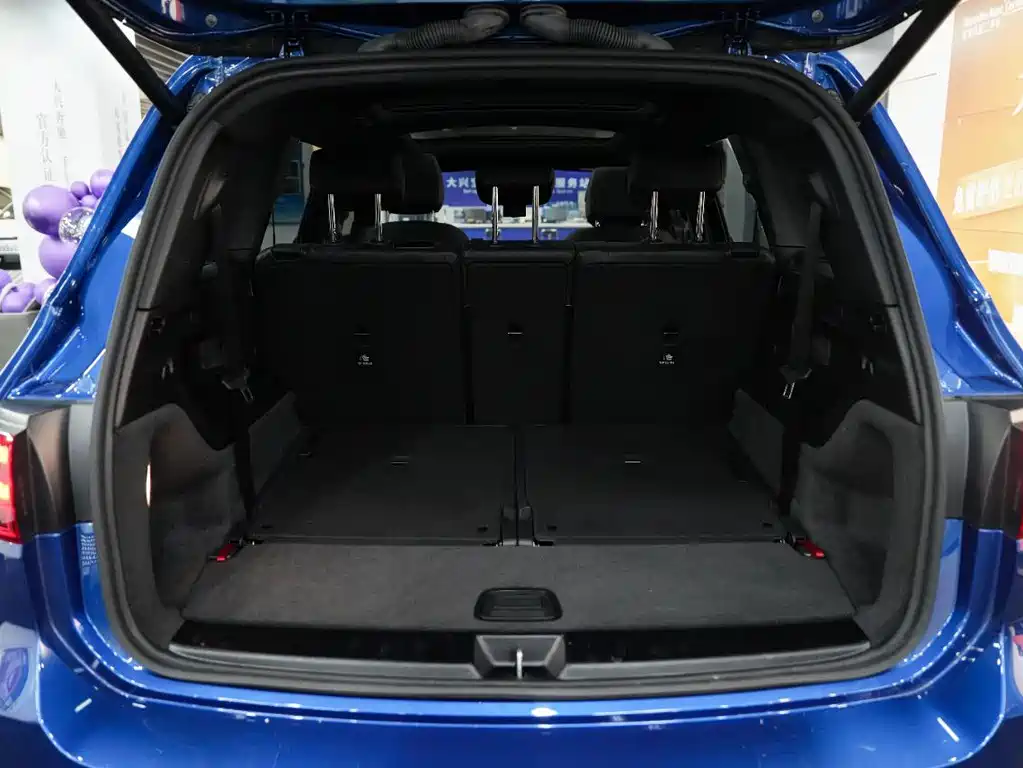 Mercedes-Benz GLB — миниатюра 16