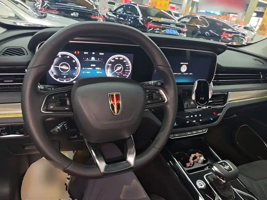 Hongqi Hongqi HS5 — миниатюра 10