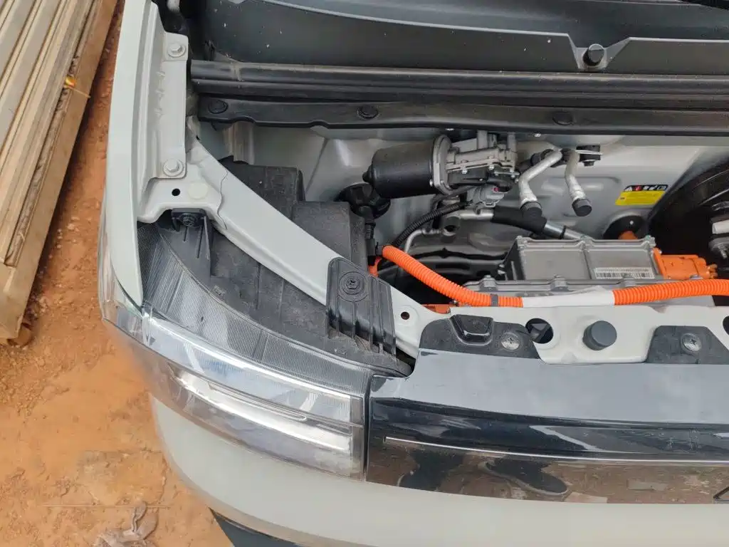 Wuling MINIEV — миниатюра 21