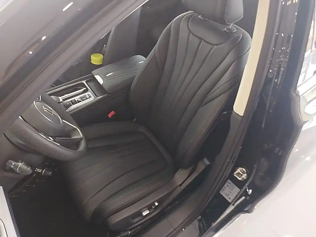 Hongqi Hongqi H5 PHEV — миниатюра 15