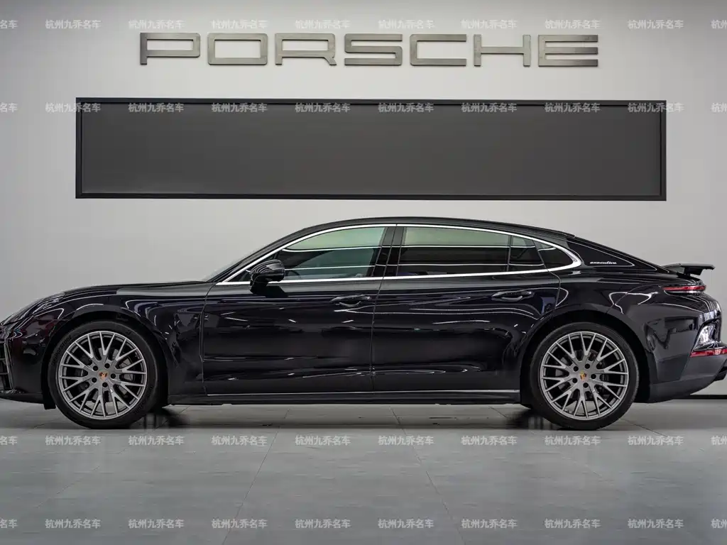 Porsche Panamera — миниатюра 8