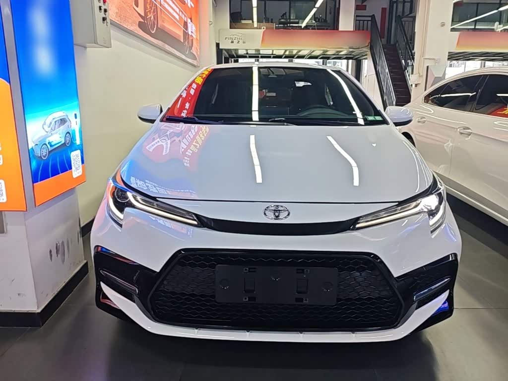 Toyota Levin 1.2 л 2022 г. Белый, пробег 16500 км
