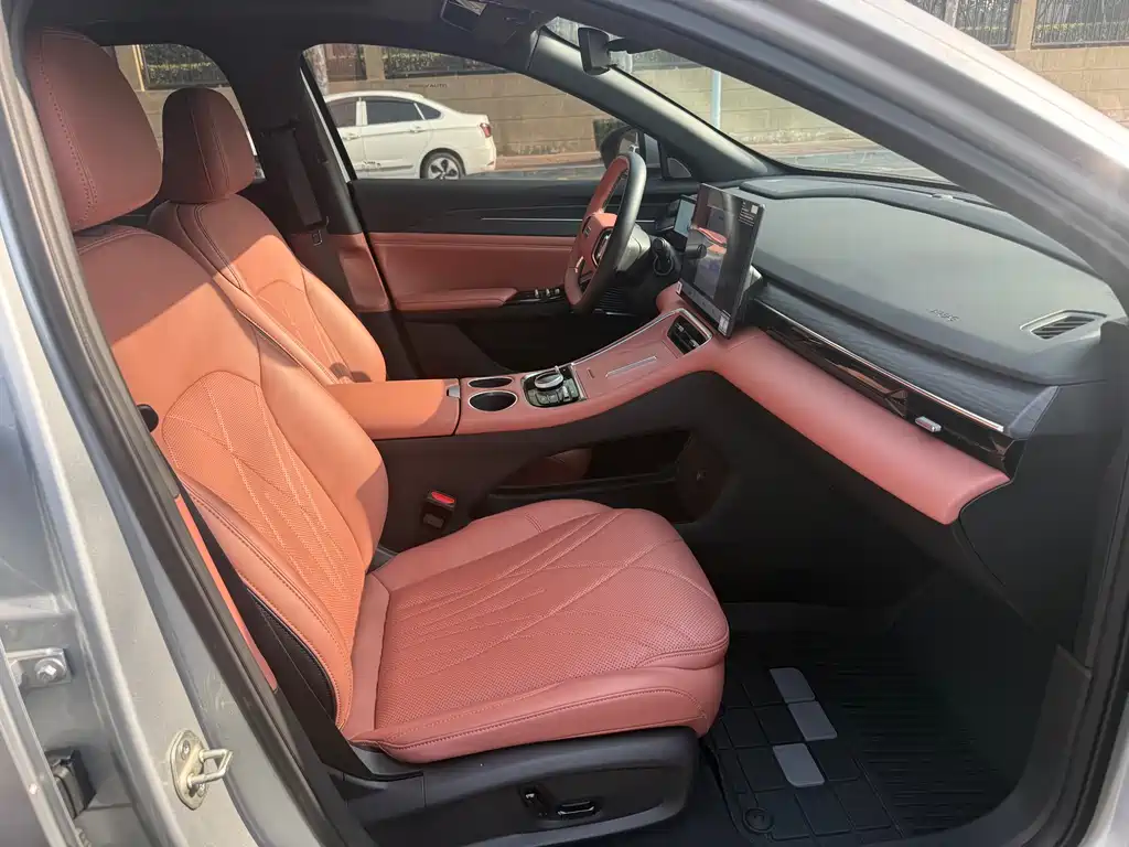 GEELY GALAXY GALAXY L6