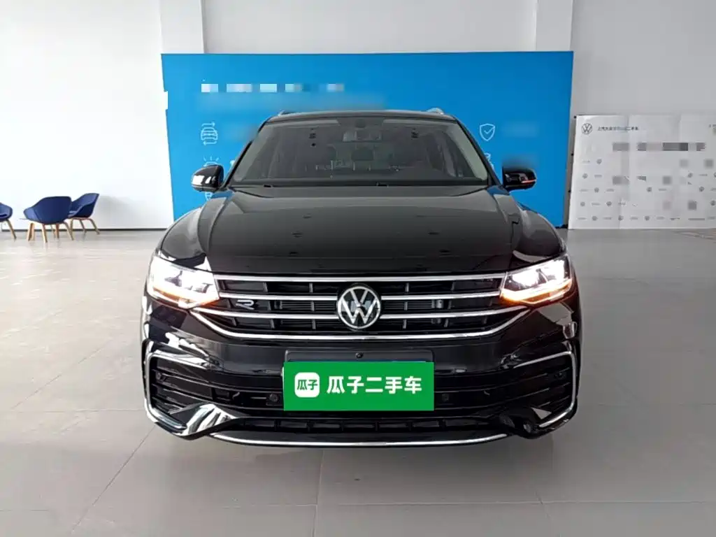 Volkswagen Tiguan L L 2025 330TSI AT R-Line