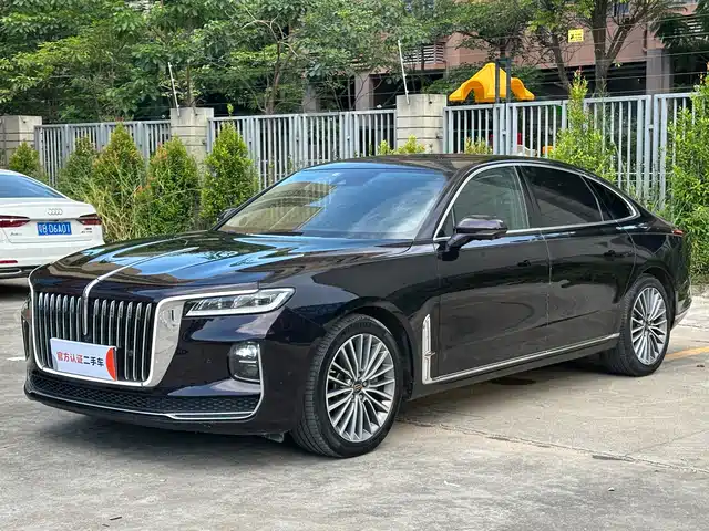 RED FLAG HONGQI H9 2021