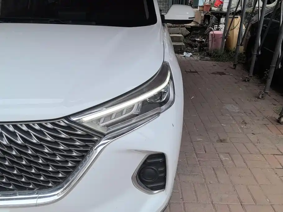 Haval M6 — миниатюра 5
