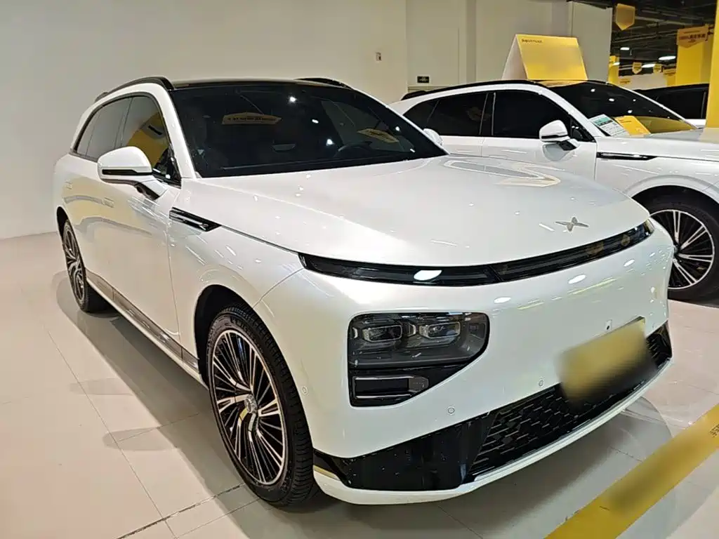 XPeng G9 — миниатюра 4