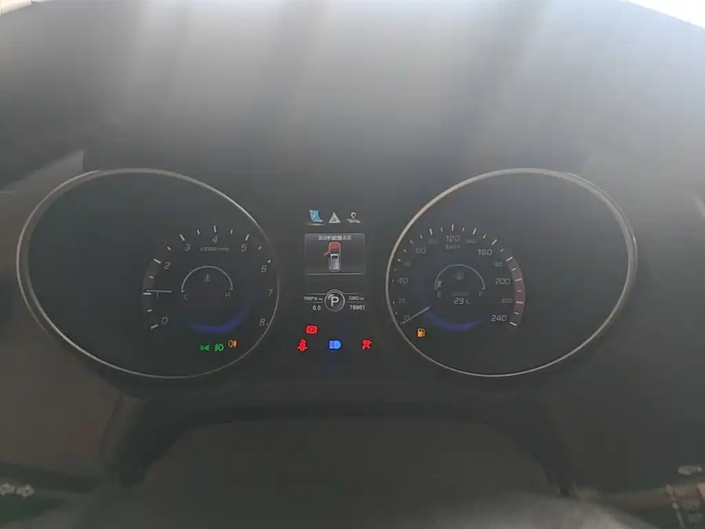 Changan CS75 — миниатюра 12