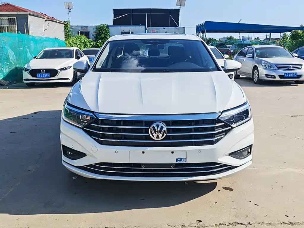 Volkswagen Sagitar — миниатюра 2