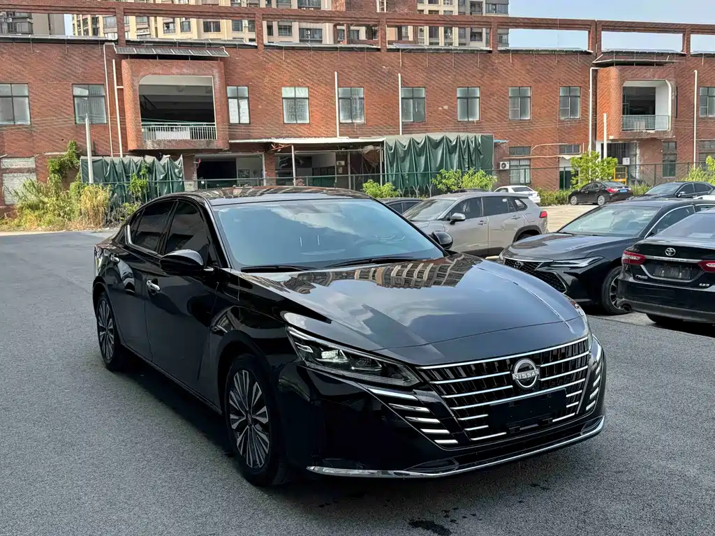 Nissan Teana — миниатюра 3
