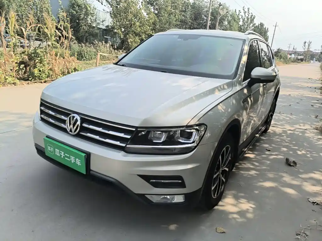 Volkswagen Tiguan L — миниатюра 2