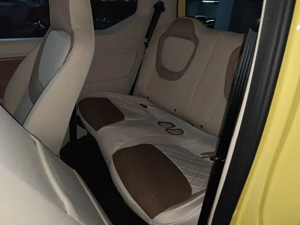 Wuling MINIEV — миниатюра 18