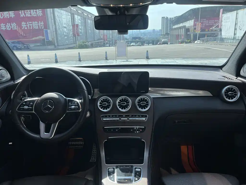 Mercedes-Benz GLC — миниатюра 11