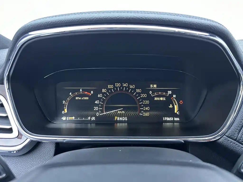 Lincoln Continental — миниатюра 13