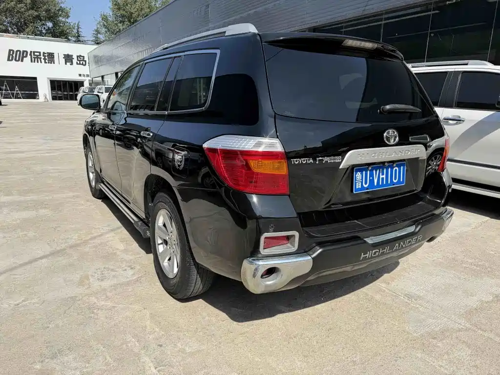 Toyota Highlander — миниатюра 4