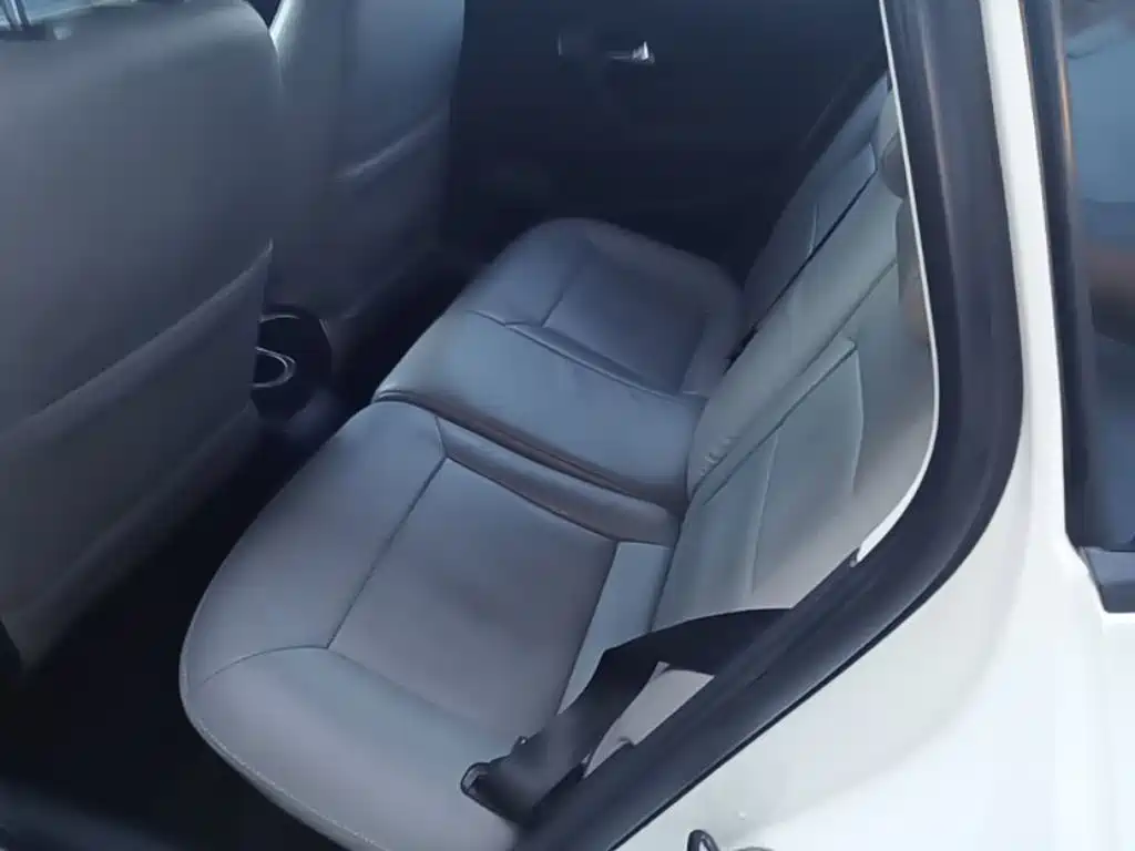 Volkswagen Polo — миниатюра 17