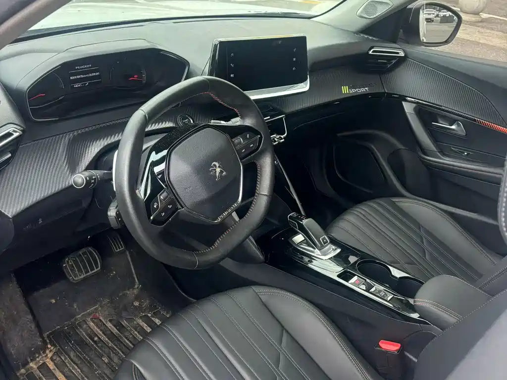 Peugeot 2008 — миниатюра 8