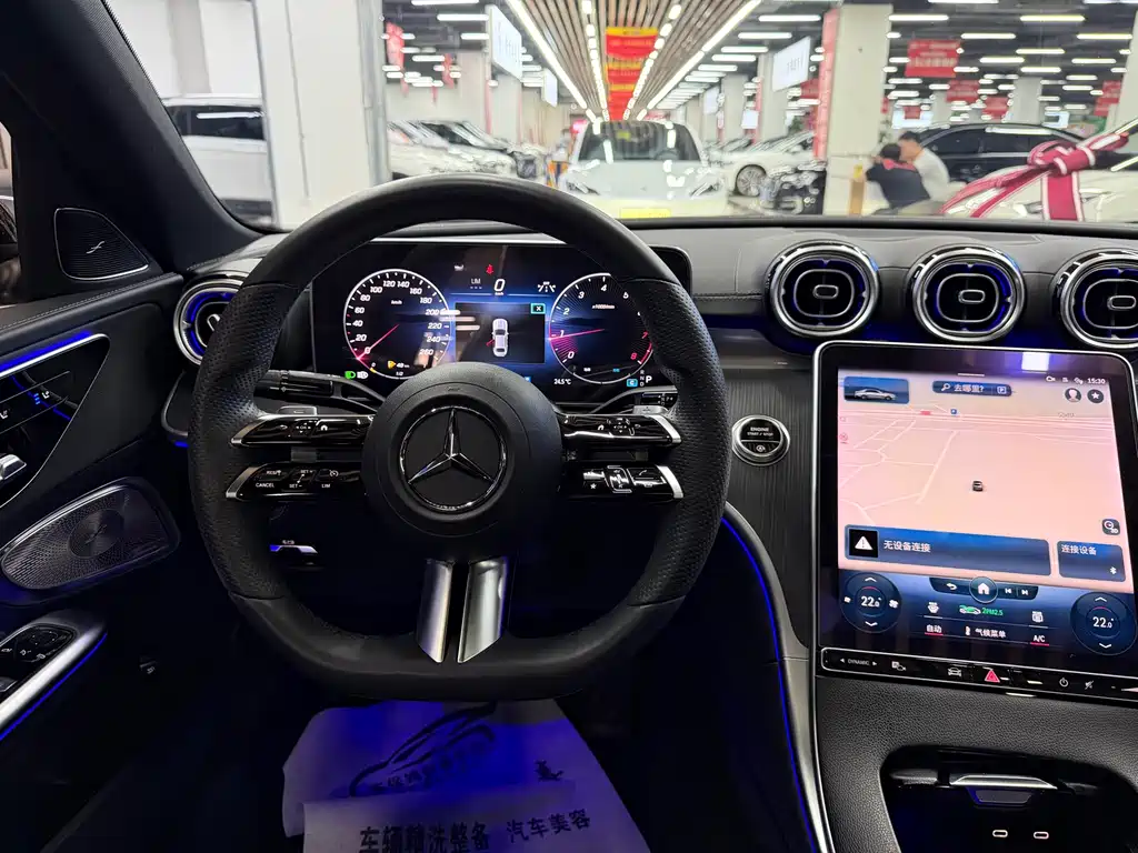 Mercedes-Benz C-Class — миниатюра 11