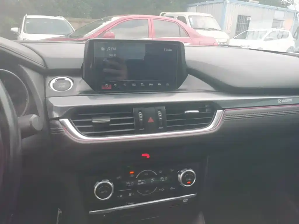 Mazda Atenza — миниатюра 13