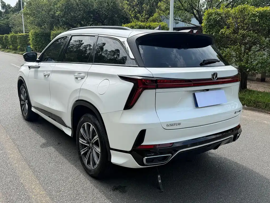 Changan Changan CS75PLUS — миниатюра 7